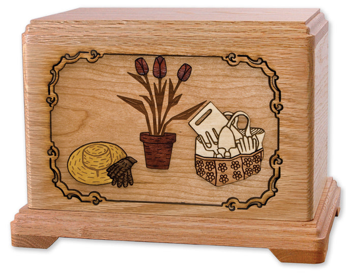 Hampton Gardening Wood Memorial